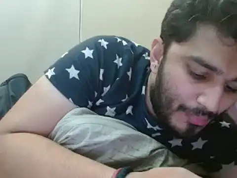 Snapshot of robintoit chatting on 12.03.24 robintoit online show from 12.03.24