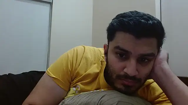 Snapshot of robintoit chatting on 09.08.25 robintoit online show from 09.08.25