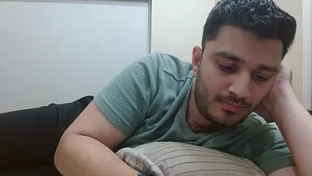 Snapshot of robintoit chatting on 10.07.25 robintoit online show from 10.07.25