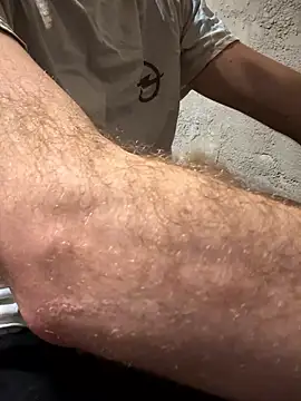 Snapshot of po24_gabor chatting on 01.18.26 po24 gabor online show from 01.18.26