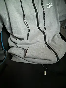 Snapshot of po24_gabor chatting on 01.19.26 po24 gabor online show from 01.19.26