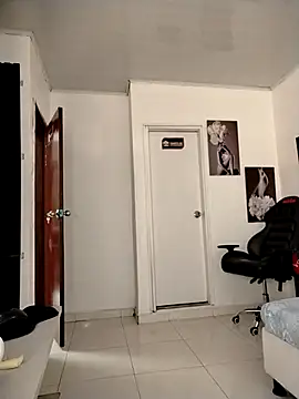 Natasha milf   online show from 05.02.26