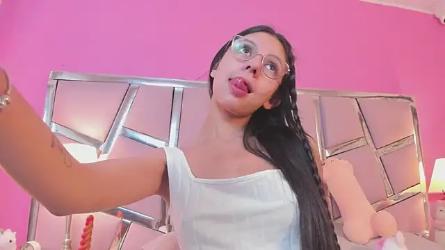 Bonniepark online show from 03.11.25