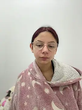 Bonniepark online show from 12.21.25