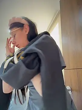 Bonniepark online show from 03.14.26