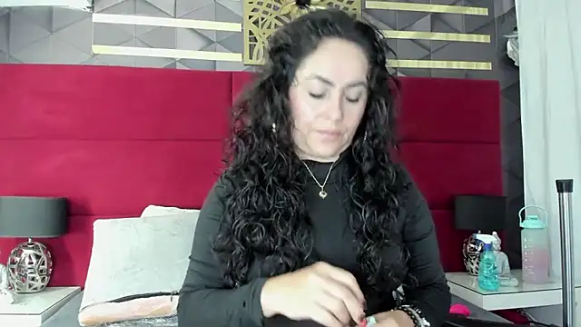 hanny milf online show from 01.14.26