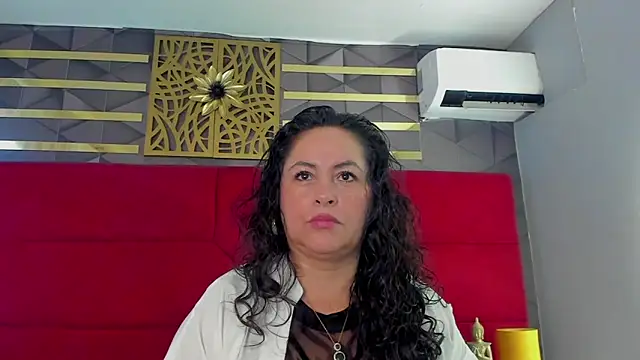 hanny milf online show from 05.01.26
