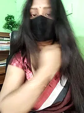 Idhika Paul online show from 11.29.25