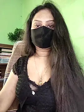 Idhika Paul online show from 05.02.26