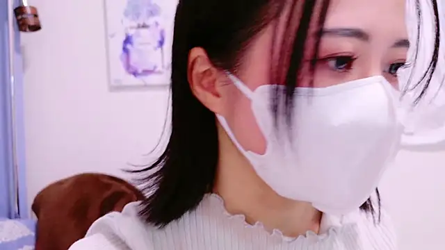 Snapshot of Nonchan_ chatting on 12.11.24 Nonchan  online show from 12.11.24