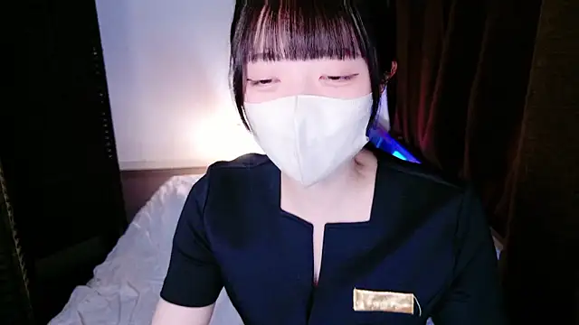 Snapshot of irohani_usagi chatting on 12.22.25 irohani usagi online show from 12.22.25