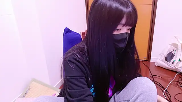 Snapshot of irohani_usagi chatting on 02.15.26 irohani usagi online show from 02.15.26