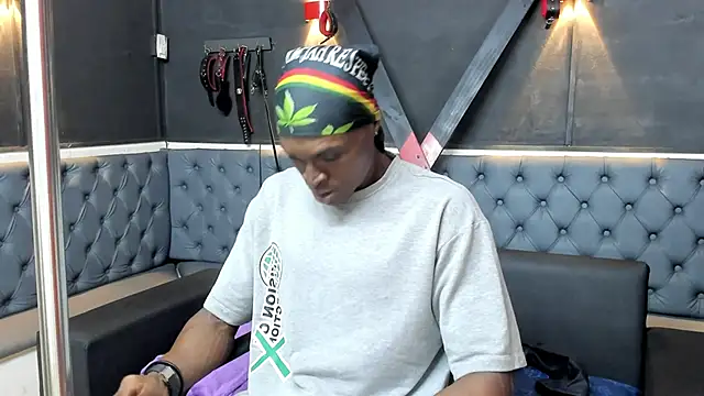 Terrance z online show from 12.04.25