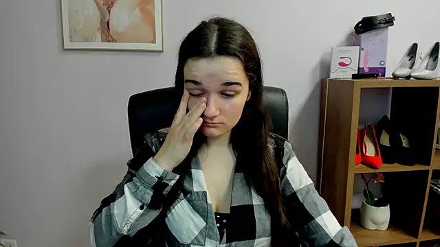 Snapshot of KateDelight chatting on 03.01.26 KateDelight online show from 03.01.26