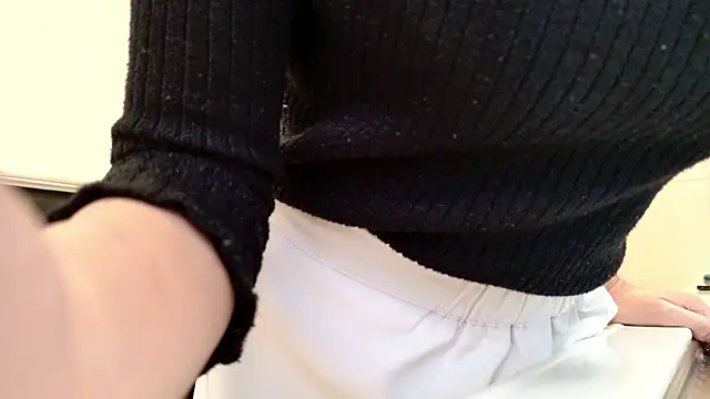 Snapshot of sayaka_xo chatting on 02.03.26 sayaka xo online show from 02.03.26