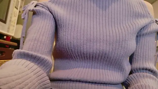 Snapshot of sayaka_xo chatting on 03.30.26 sayaka xo online show from 03.30.26