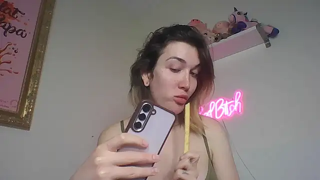 Icy  Diamond online show from 09.24.25