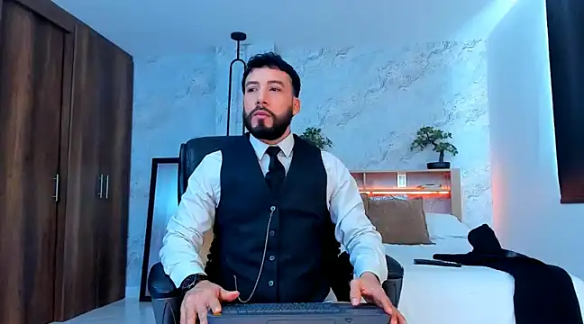 Snapshot of bruno_woods chatting on 03.21.25 bruno woods online show from 03.21.25