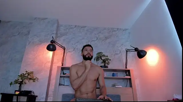 Snapshot of bruno_woods chatting on 12.14.25 bruno woods online show from 12.14.25