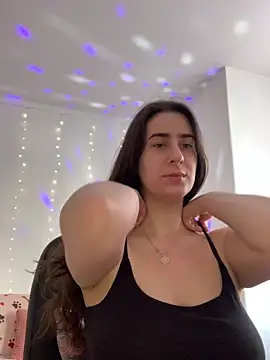 Snapshot of INELIKA chatting on 03.15.26 INELIKA online show from 03.15.26