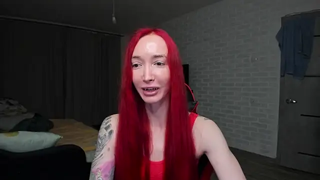 Snapshot of Roxy_Silver chatting on 02.09.26 Roxy Silver online show from 02.09.26