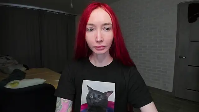 Snapshot of Roxy_Silver chatting on 02.14.26 Roxy Silver online show from 02.14.26