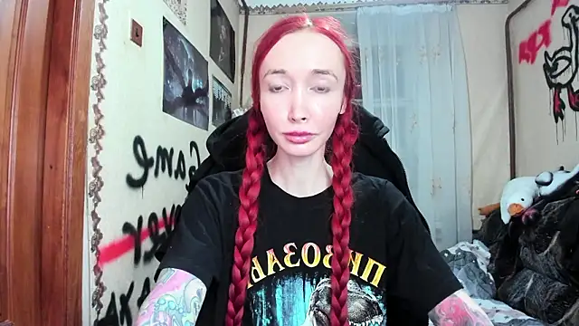 Snapshot of Roxy_Silver chatting on 02.21.26 Roxy Silver online show from 02.21.26