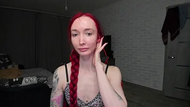 Snapshot of Roxy_Silver chatting on 03.05.26 Roxy Silver online show from 03.05.26