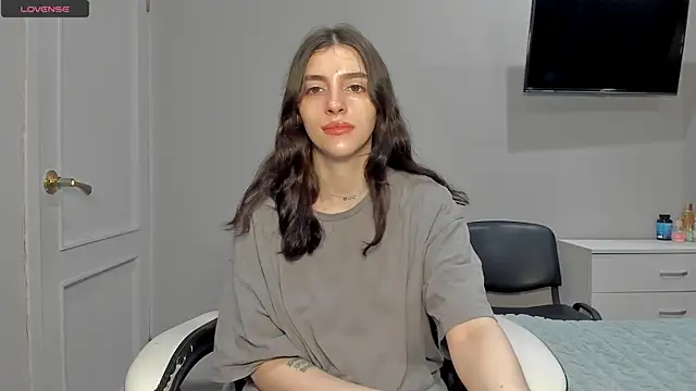 Snapshot of broosnica1 chatting on 12.18.25 broosnica1 online show from 12.18.25