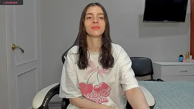 Snapshot of broosnica1 chatting on 12.21.25 broosnica1 online show from 12.21.25