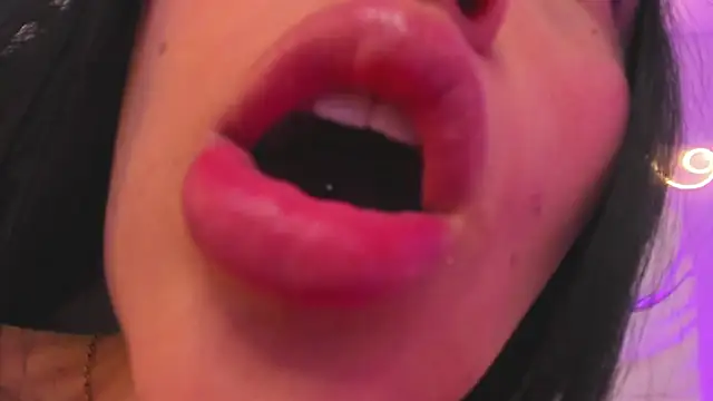 ViolettaHotLatin  online show from 07.28.26