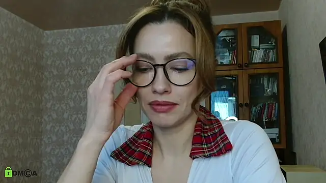 alicia spicy online show from 12.18.25