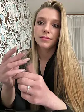 Snapshot of adel_secret chatting on 05.15.26 adel secret online show from 05.15.26
