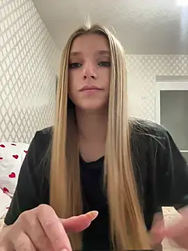 Snapshot of adel_secret chatting on 06.09.26 adel secret online show from 06.09.26