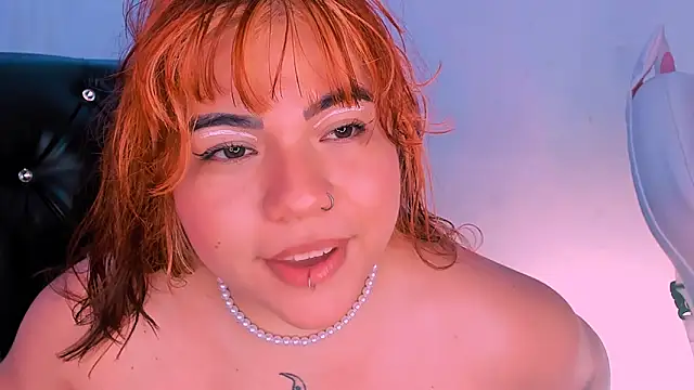 Snapshot of Samanta_cutee chatting on 02.16.25 Samanta cutee online show from 02.16.25