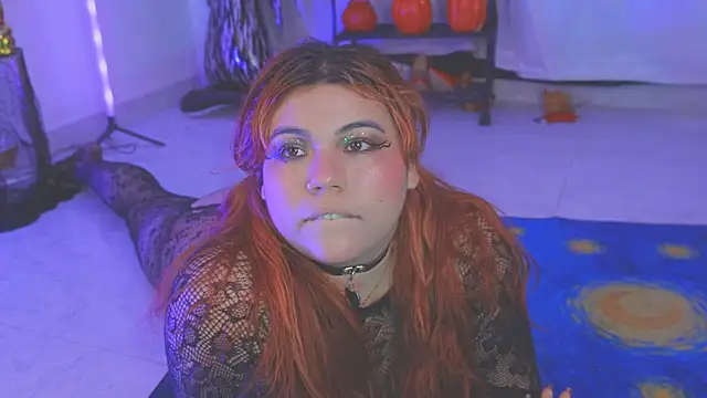 Snapshot of Samanta_cutee chatting on 09.29.25 Samanta cutee online show from 09.29.25