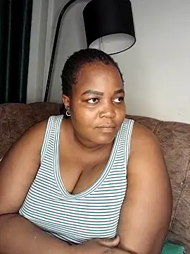 Snapshot of KINKYGIRL30 chatting on 02.07.25 KINKYGIRL30 online show from 02.07.25