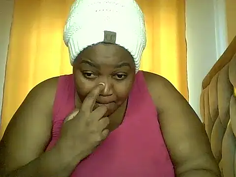 Snapshot of KINKYGIRL30 chatting on 09.28.25 KINKYGIRL30 online show from 09.28.25