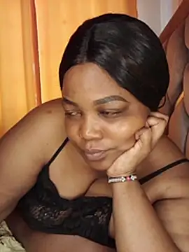 Snapshot of KINKYGIRL30 chatting on 10.18.25 KINKYGIRL30 online show from 10.18.25