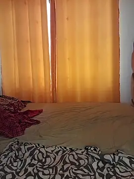 Snapshot of KINKYGIRL30 chatting on 10.21.25 KINKYGIRL30 online show from 10.21.25