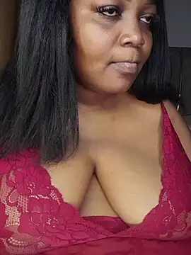 Snapshot of KINKYGIRL30 chatting on 06.16.26 KINKYGIRL30 online show from 06.16.26