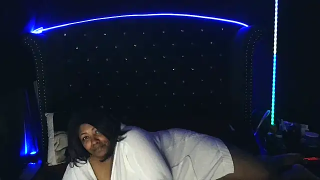 msyvette1970xh online show from 02.13.25