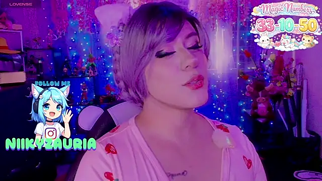  niiky online show from 04.21.26