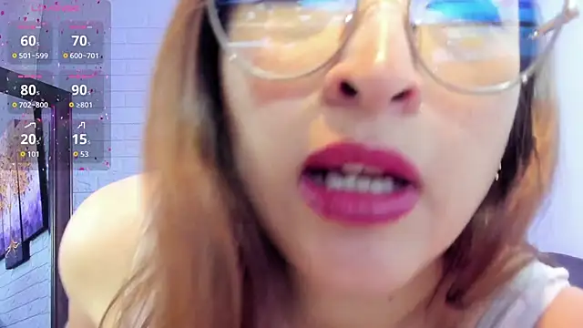  LaraMom  online show from 10.22.25