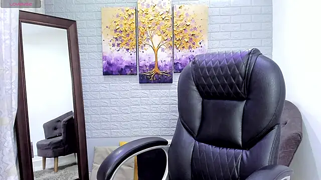  LaraMom  online show from 02.16.26