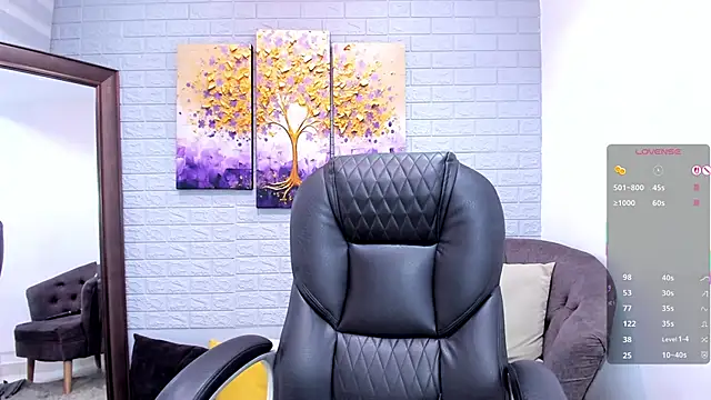  LaraMom  online show from 06.02.26
