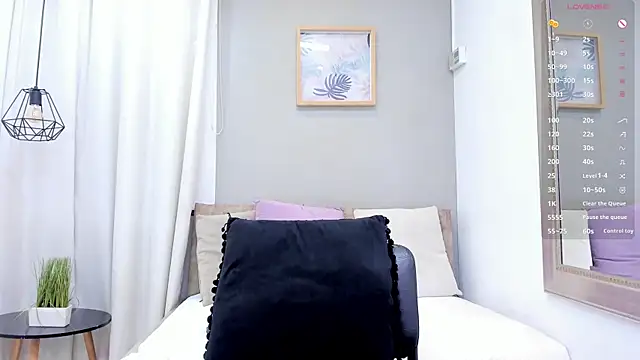  LaraMom  online show from 06.11.26