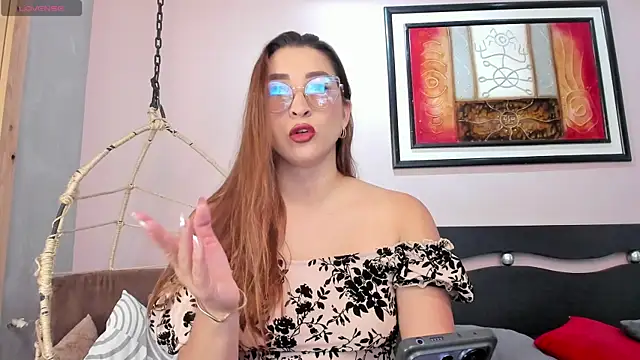  LaraMom  online show from 07.25.26