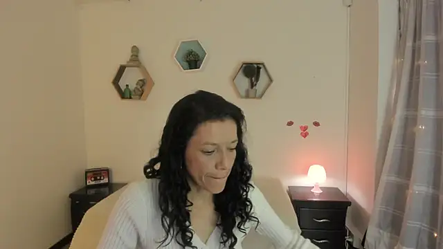Snapshot of Paloma_victory chatting on 06.27.26 Paloma victory online show from 06.27.26