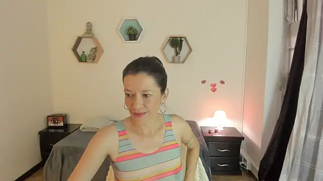 Snapshot of Paloma_victory chatting on 07.16.26 Paloma victory online show from 07.16.26